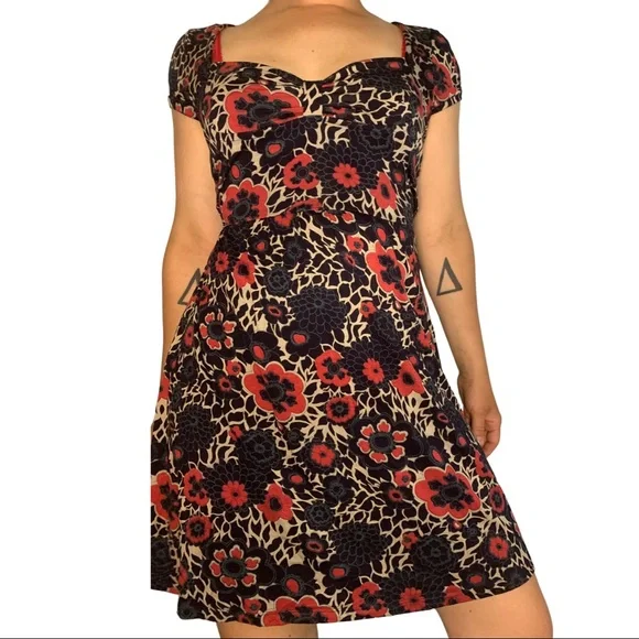 guess black dress red flowers GUESS Claudia SEXY Red Black Floral Dress Valentine's Day Cocktail Date 10